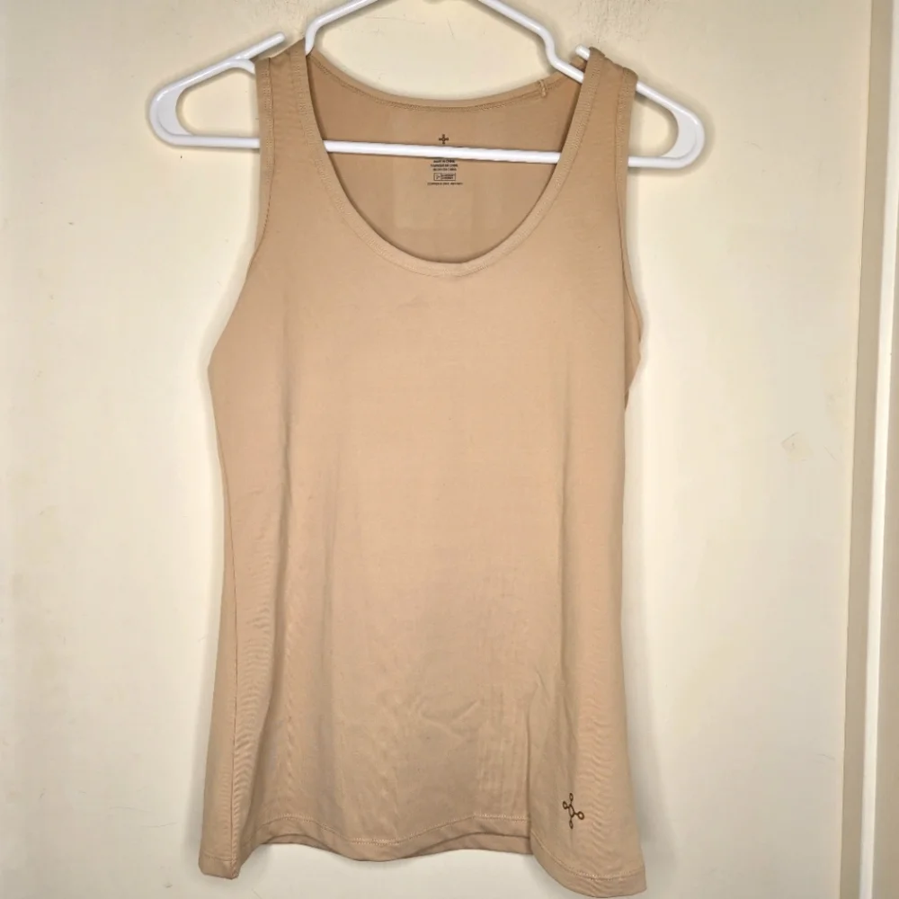 Tommie Copper 2 Pack  Black and Nude Compression Tanks - Picture 4 of 7